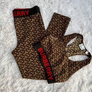 Burberry "workout" set